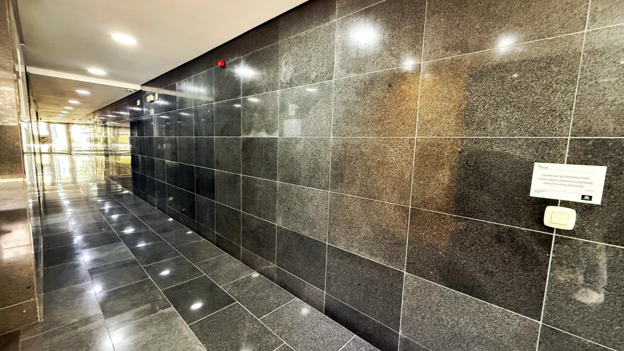 Apartamento T1 para Venda em Benfica Foto 16