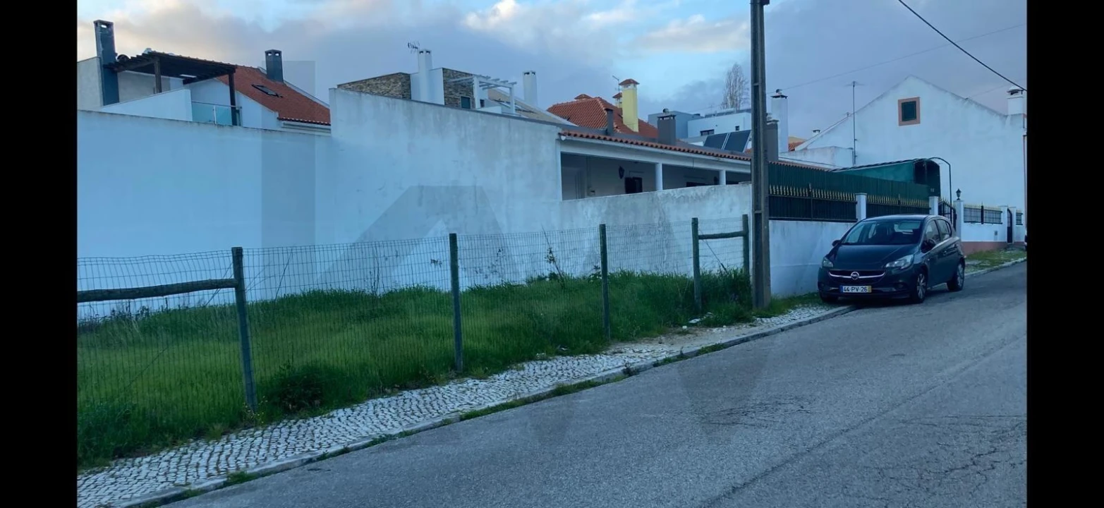 Terreno para Venda em Atalaia e Alto Estanqueiro-Jardia Foto 3