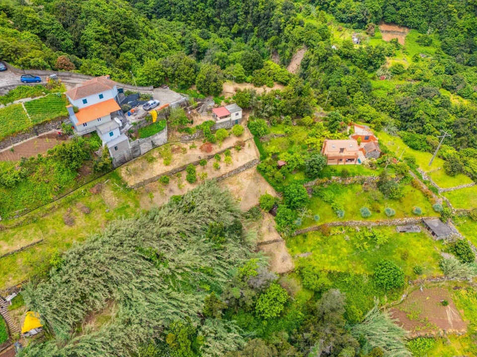 Terreno para Venda em Ponta Delgada Foto 2