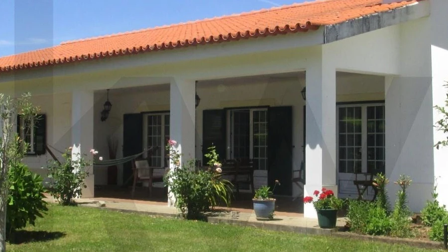 Moradia T5 para Venda em Chacim