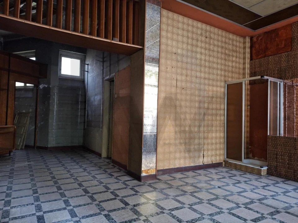 Loja para Arrendamento em Arroios Foto 4