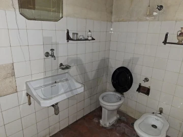 Loja para Arrendamento em Arroios