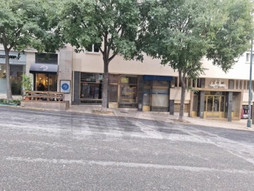 Loja para Arrendamento em Arroios