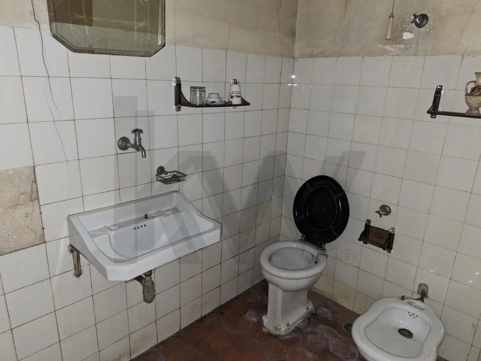 Loja para Arrendamento em Arroios Foto 10
