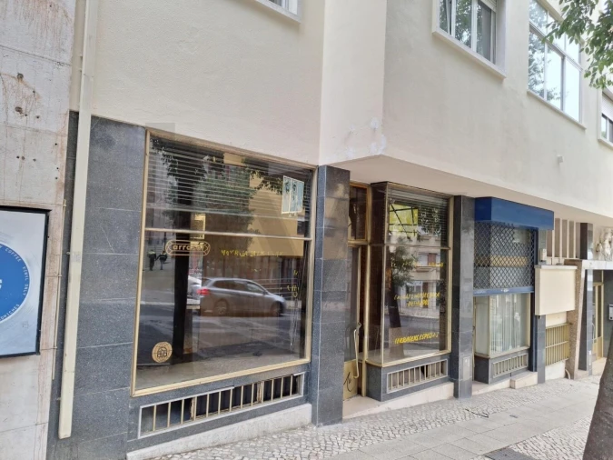Loja para Arrendamento em Arroios Foto 2