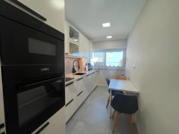 Apartamento T3 para Arrendamento em Cascais e Estoril