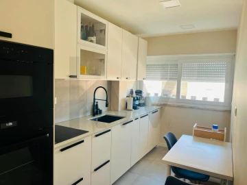 Apartamento T3 para Arrendamento em Cascais e Estoril