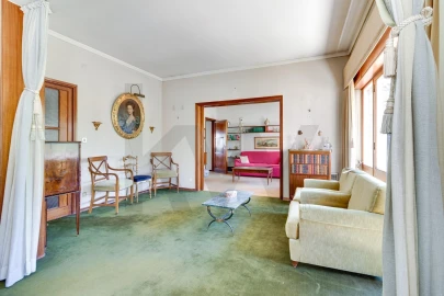 Apartamento T4 para Venda em Lumiar