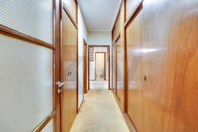 Apartamento T4 para Venda em Lumiar