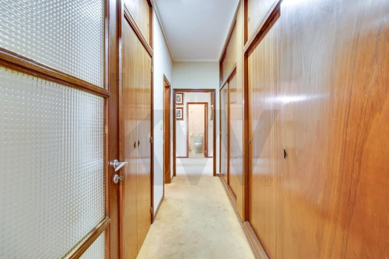 Apartamento T4 para Venda em Lumiar Foto 22