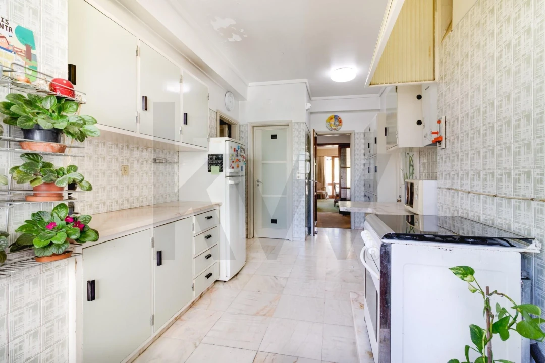 Apartamento T4 para Venda em Lumiar Foto 3