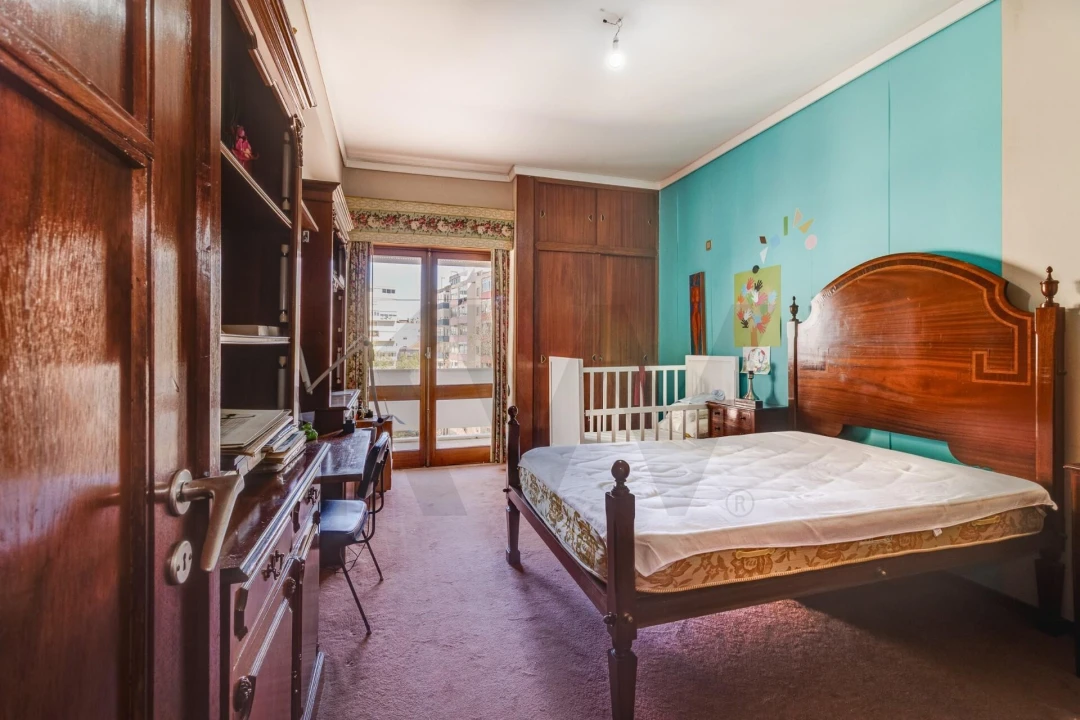 Apartamento T4 para Venda em Lumiar Foto 9