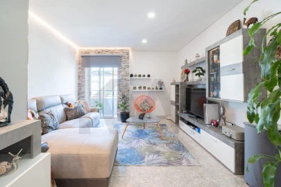 Apartamento T3 para Venda em São João da Madeira