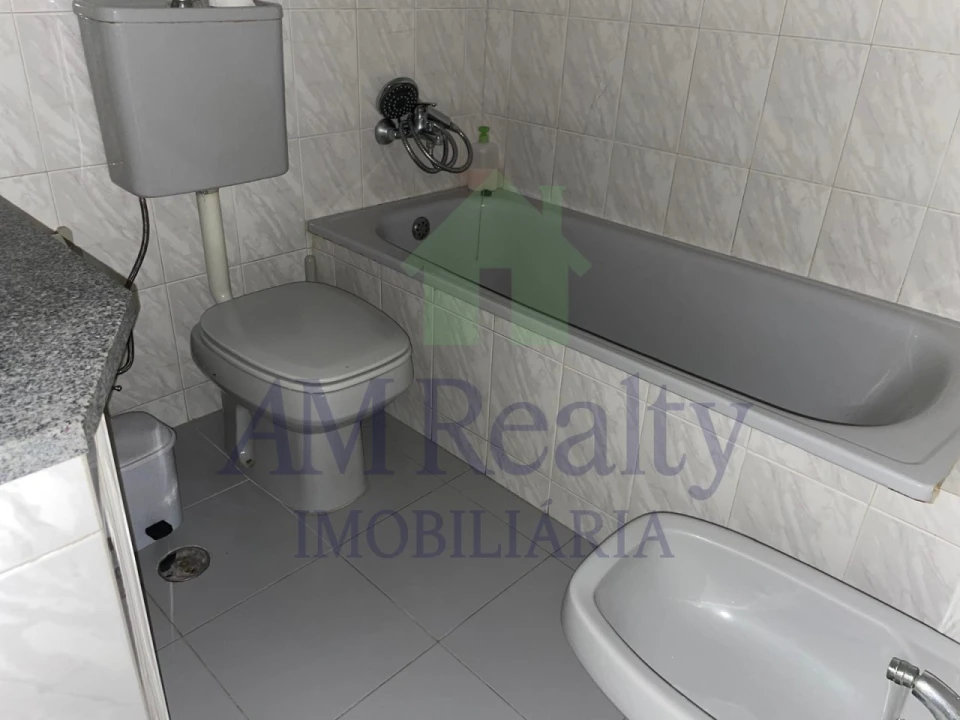 Apartamento T2 para Arrendamento em Lourinhã e Atalaia Foto 30