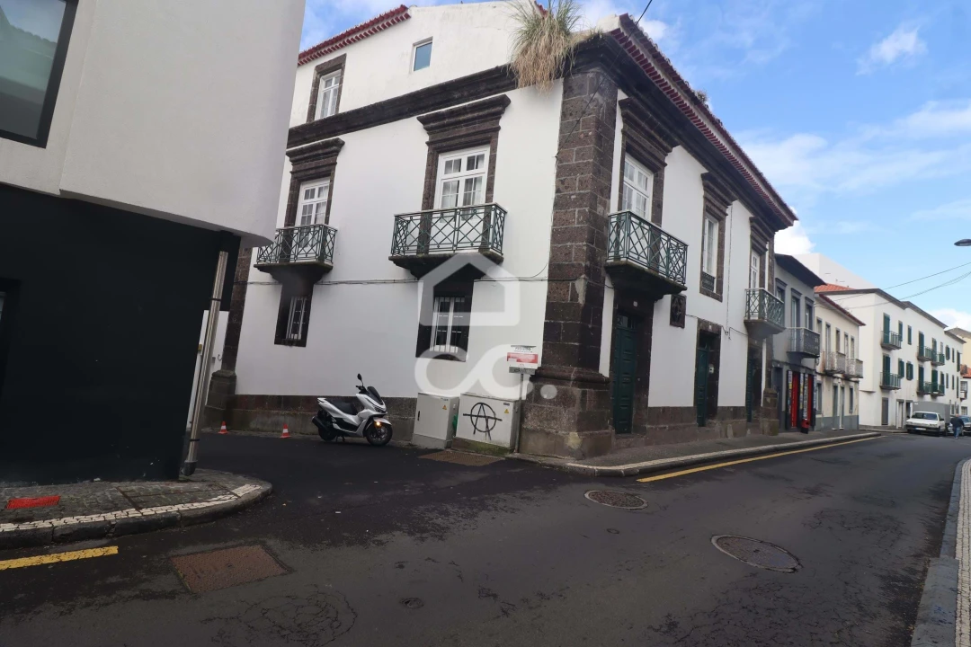 Moradia T2 para Venda em Ponta Delgada (São Pedro) Foto 7