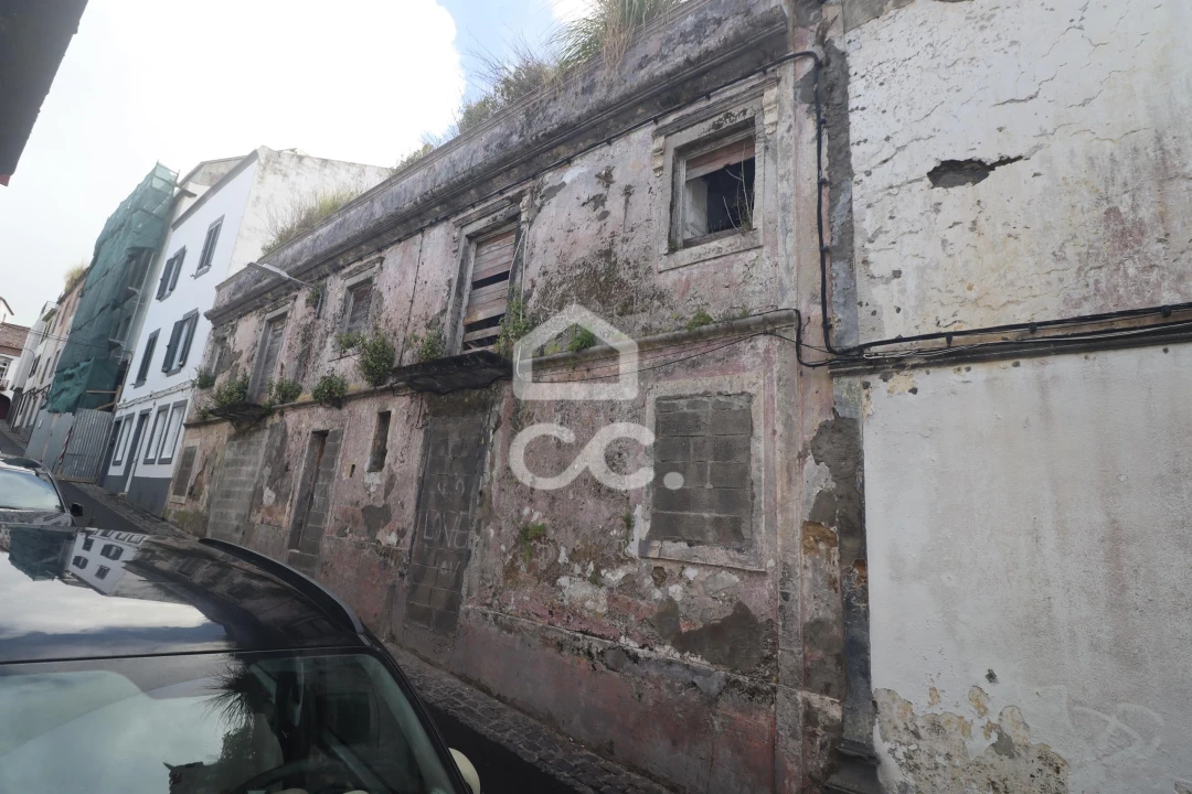 Moradia T2 para Venda em Ponta Delgada (São Pedro) Foto 4