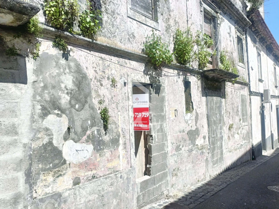 Moradia T2 para Venda em Ponta Delgada (São Pedro) Foto 1
