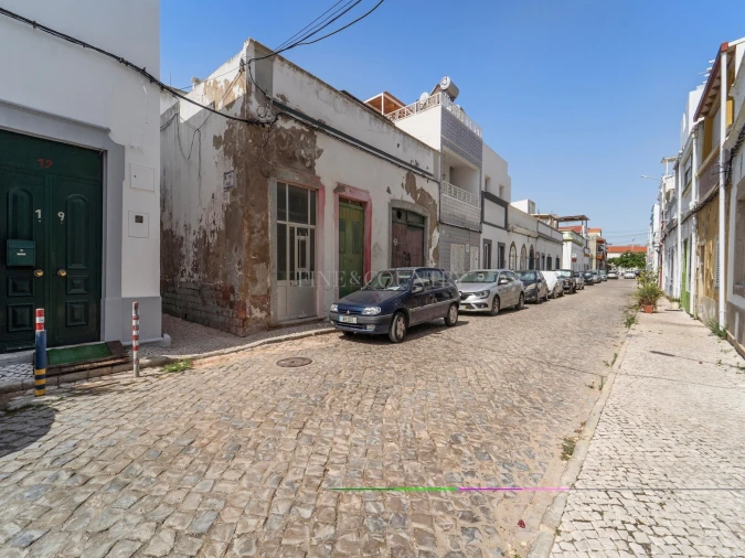 Moradia T3 para Venda em Olhão Foto 2
