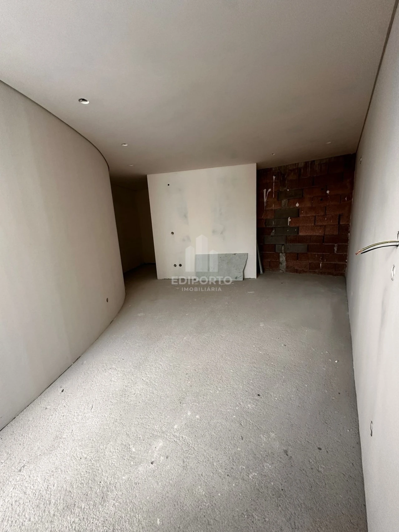 Apartamento T2 para Venda em Rio Tinto Foto 14