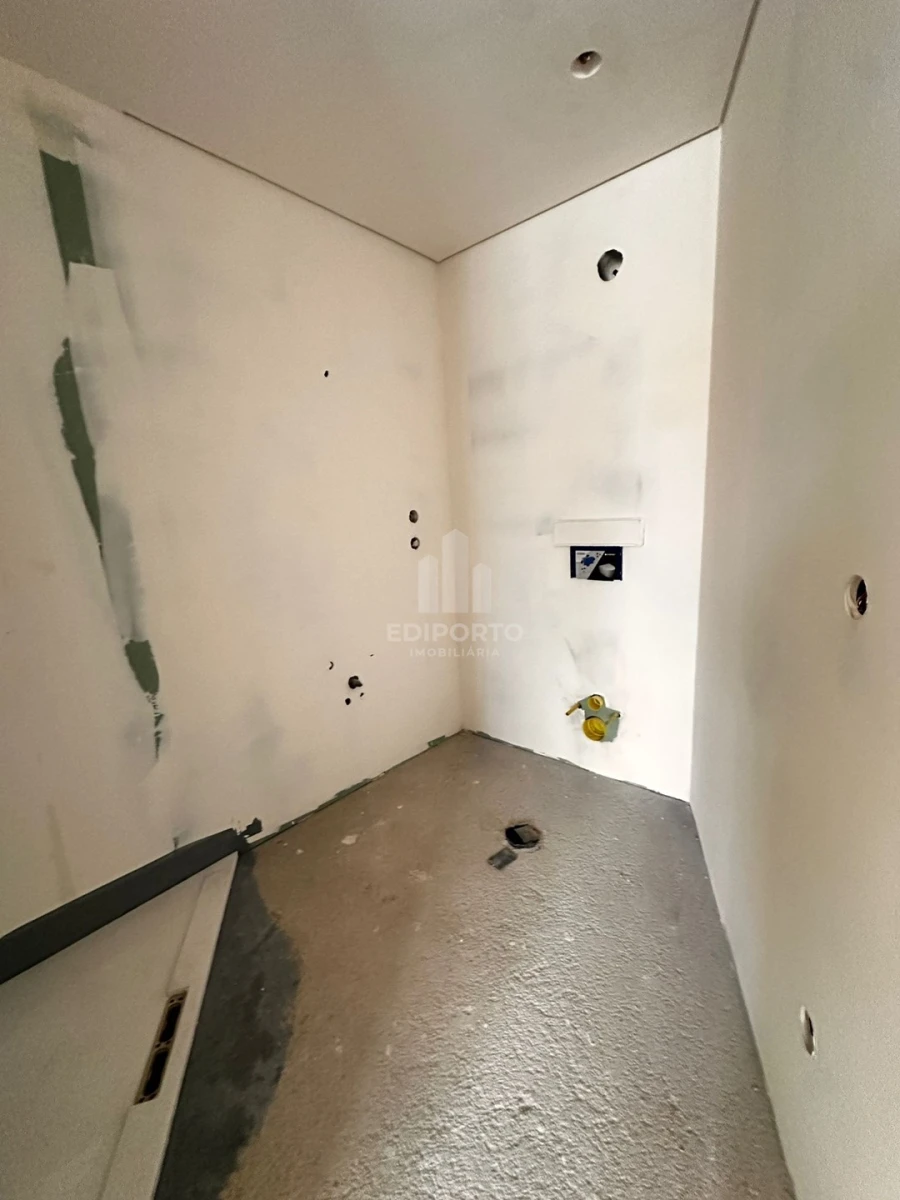 Apartamento T2 para Venda em Rio Tinto Foto 22