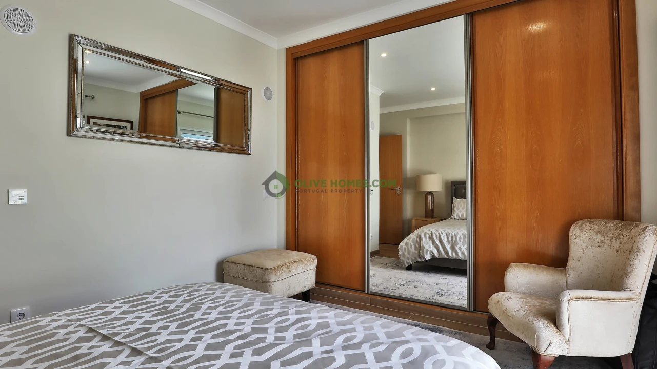 Moradia T3 para Venda em Loule (São Sebastião) Foto 23
