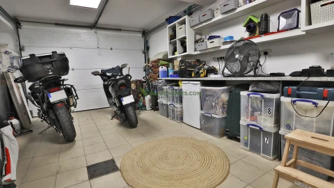 Moradia T3 para Venda em Loule (São Sebastião)