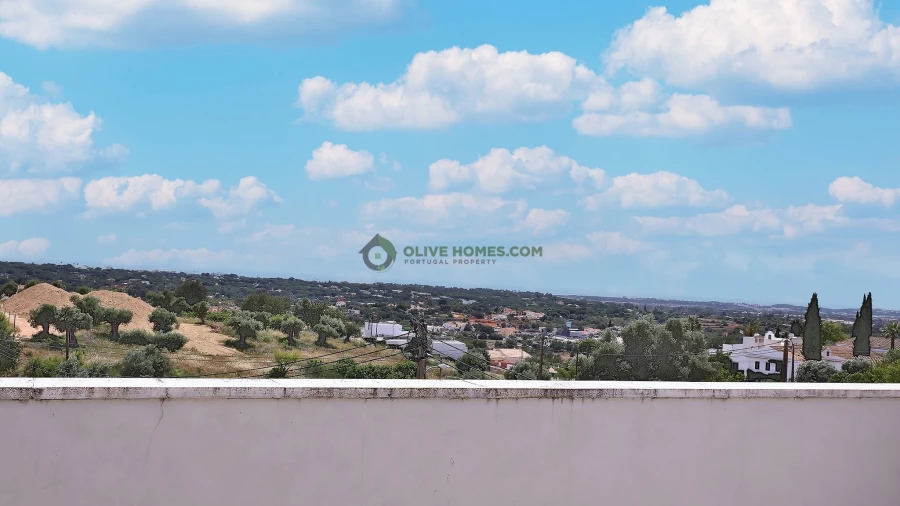 Moradia T3 para Venda em Loule (São Sebastião) Foto 30