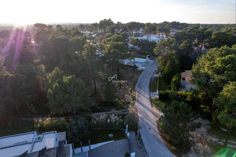 Terreno para Venda em Charneca de Caparica e Sobreda Foto 6