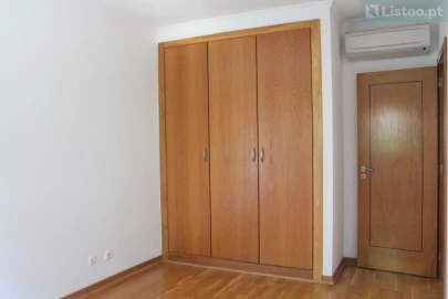 Moradia T3 para Venda em Agualva e Mira-Sintra