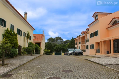 Moradia T3 para Venda em Agualva e Mira-Sintra