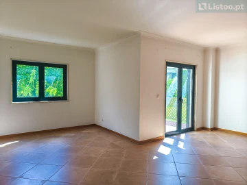 Moradia T3 para Venda em Agualva e Mira-Sintra