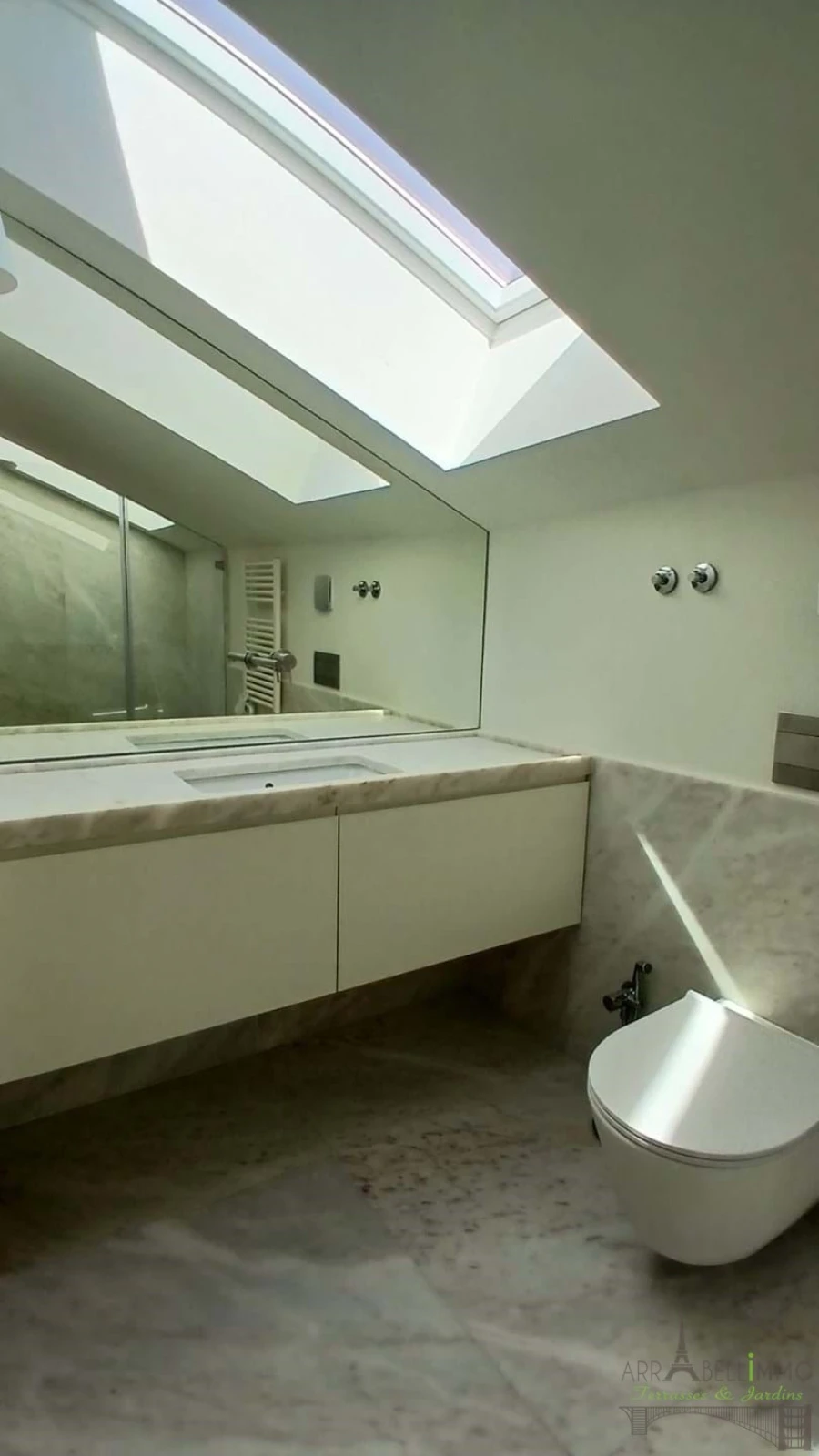 Apartamento T2 para Venda em Santo António Foto 16