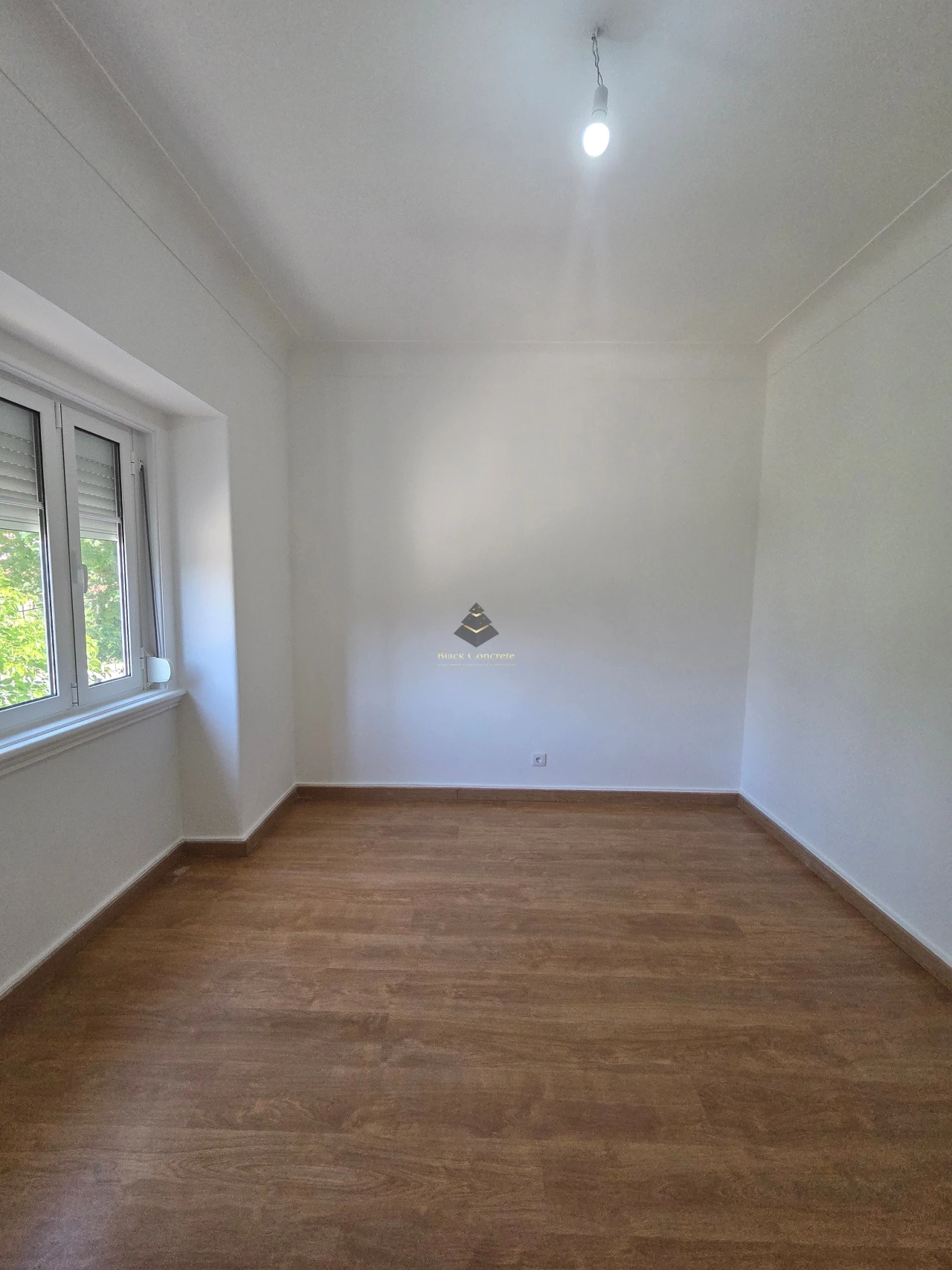 Apartamento T4 para Venda em Rio de Mouro Foto 17
