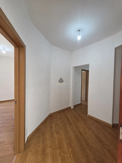 Apartamento T4 para Venda em Rio de Mouro