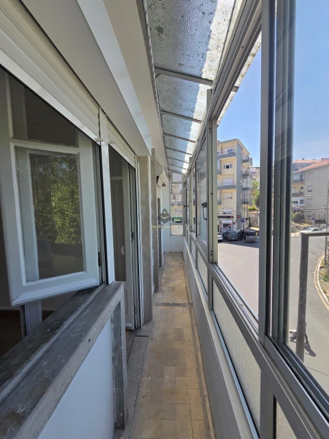 Apartamento T4 para Venda em Rio de Mouro