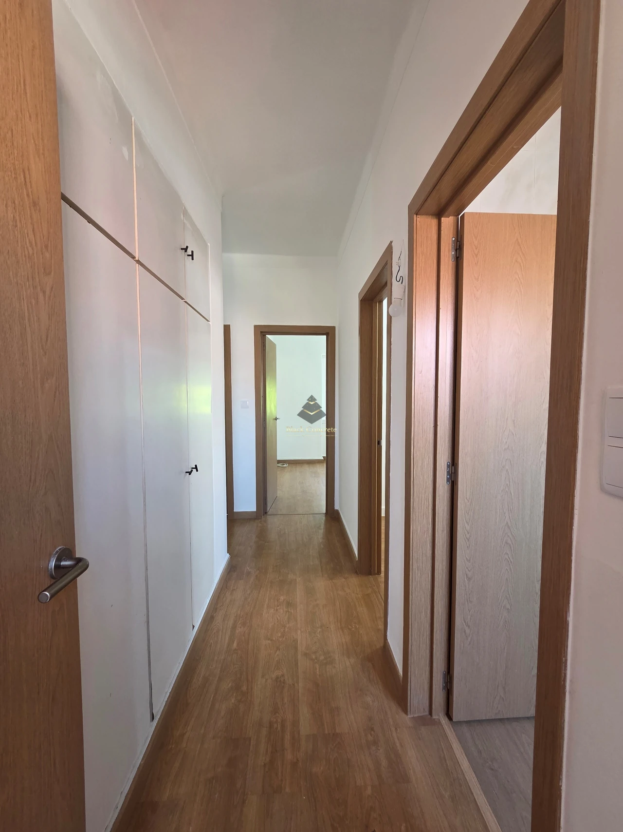 Apartamento T4 para Venda em Rio de Mouro Foto 13