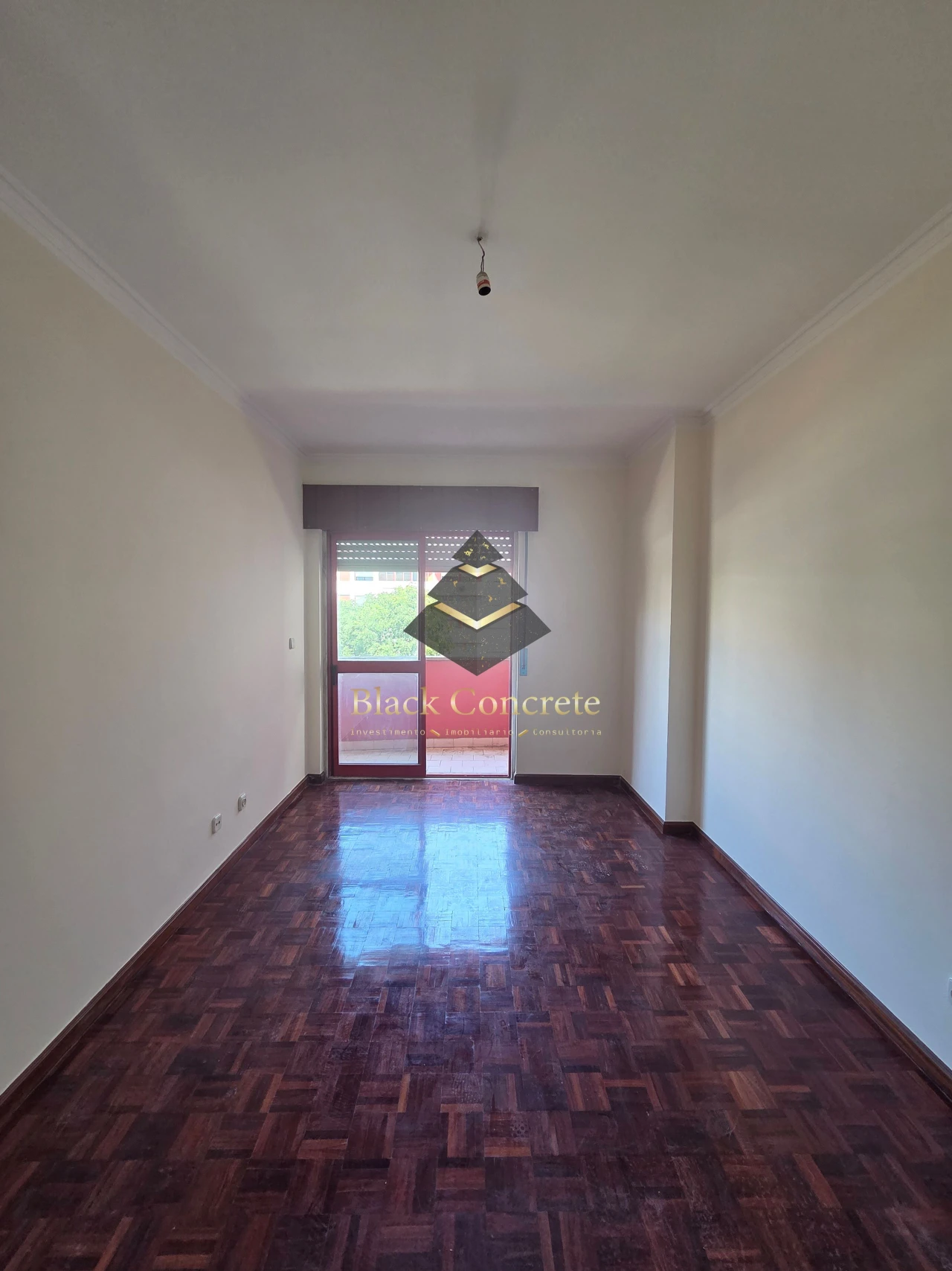 Apartamento T2 para Venda em Algueirão-Mem Martins Foto 6