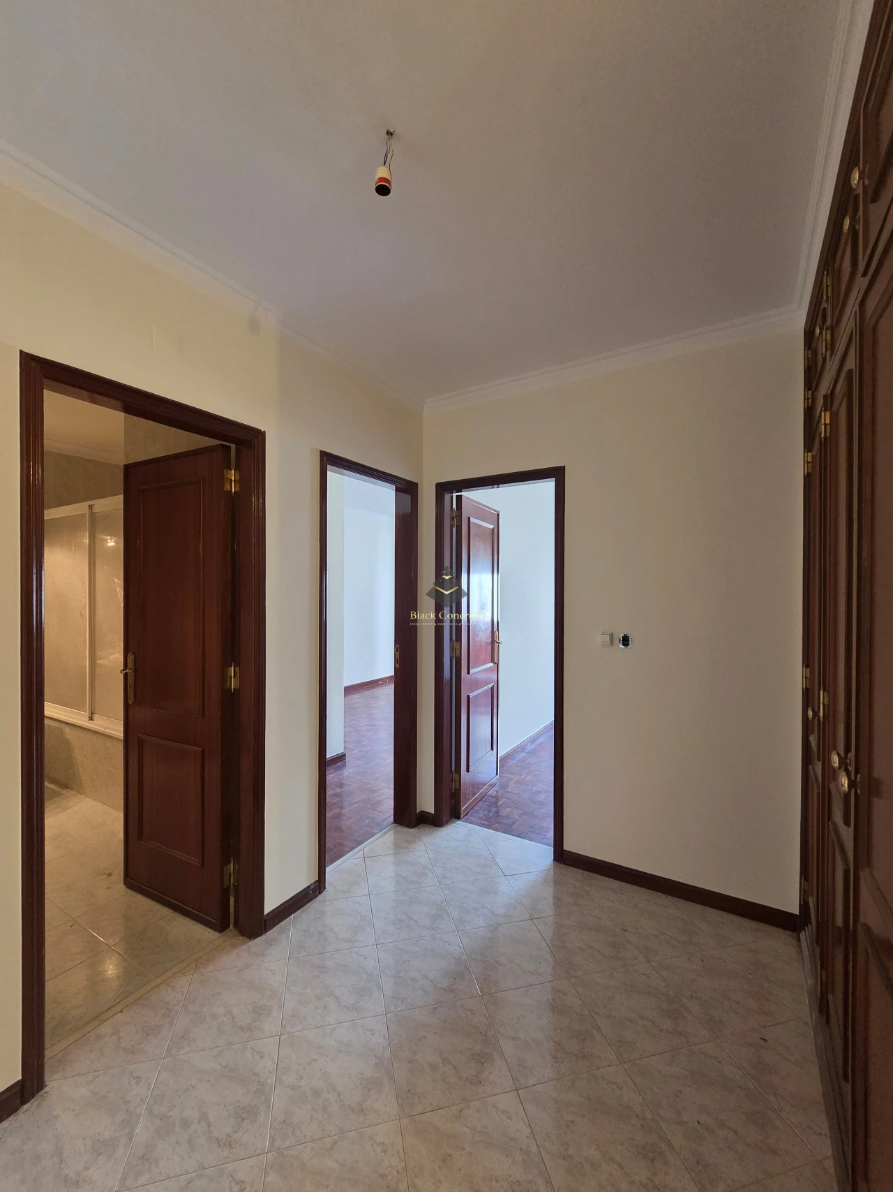 Apartamento T2 para Venda em Algueirão-Mem Martins Foto 4