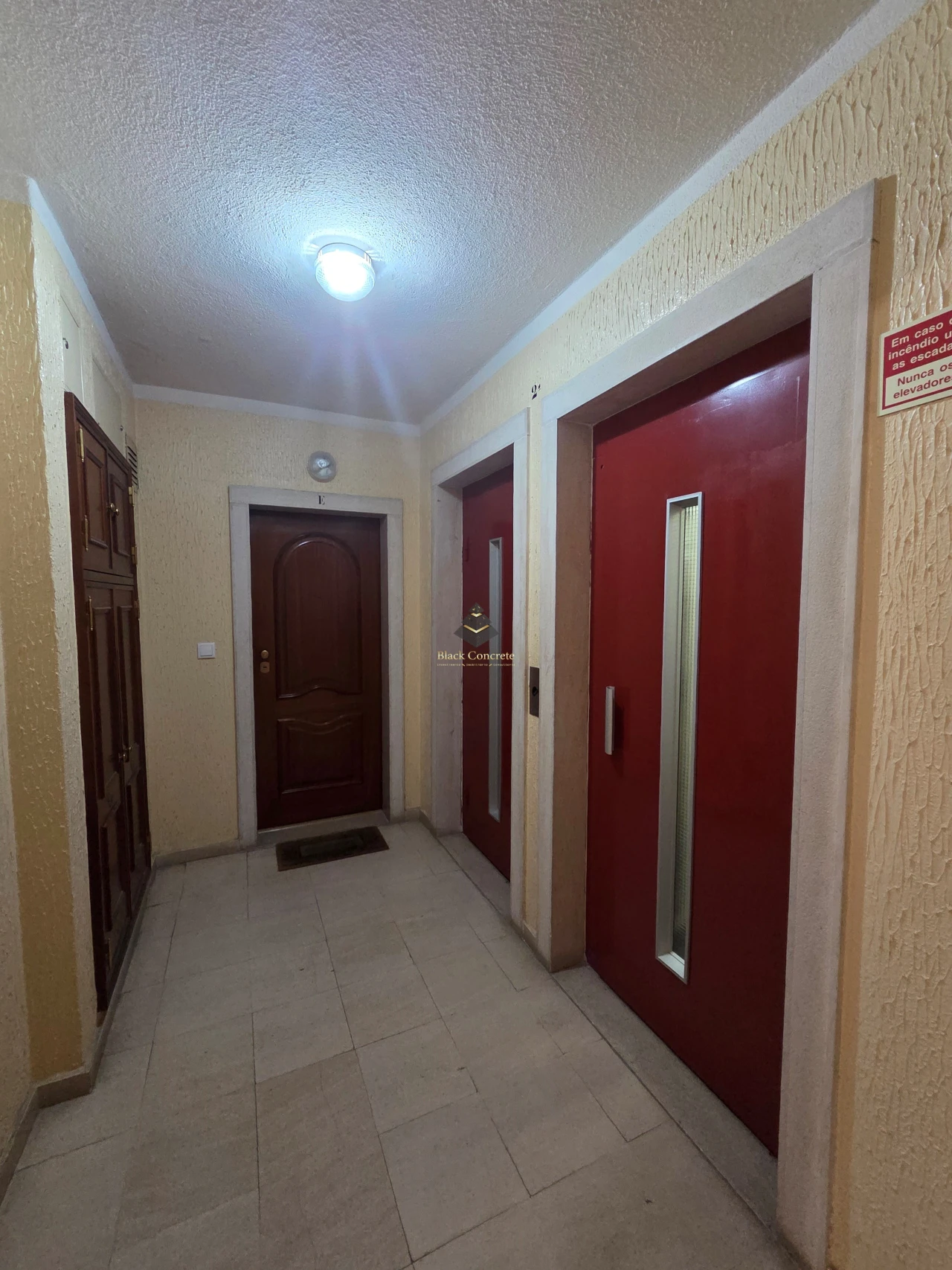 Apartamento T2 para Venda em Algueirão-Mem Martins Foto 17
