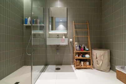 Apartamento T2 para Venda em Aldoar, Foz do Douro e Nevogilde