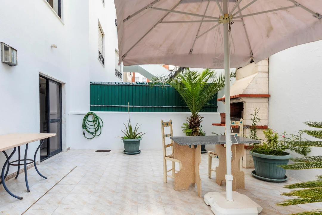 Apartamento T2 para Venda em Algueirão-Mem Martins Foto 21