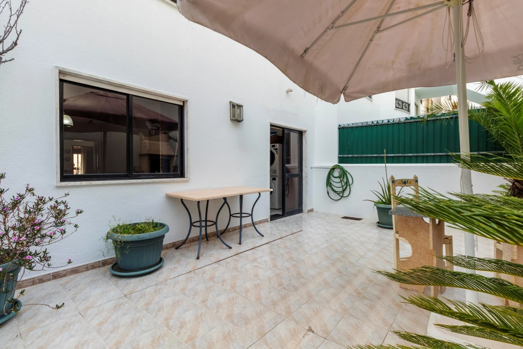 Apartamento T2 para Venda em Algueirão-Mem Martins Foto 20