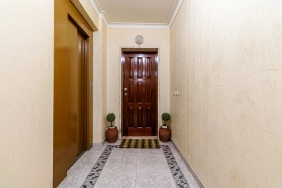 Apartamento T2 para Venda em Algueirão-Mem Martins