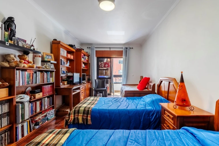 Apartamento T2 para Venda em Algueirão-Mem Martins Foto 42