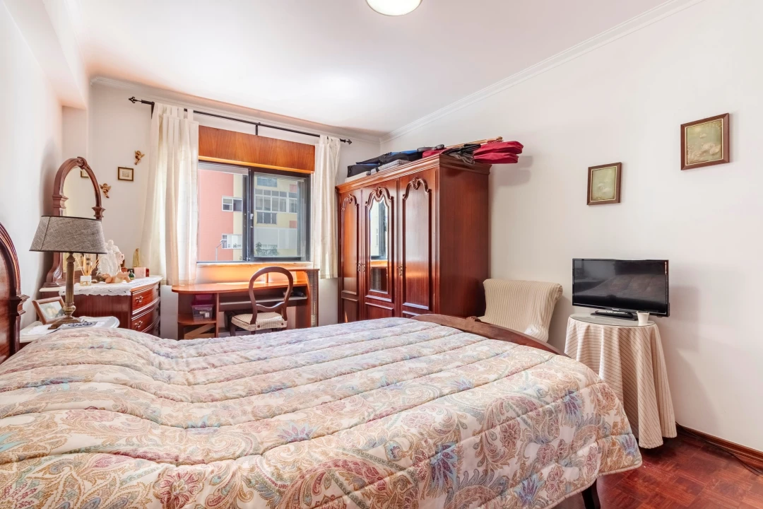 Apartamento T2 para Venda em Algueirão-Mem Martins Foto 37
