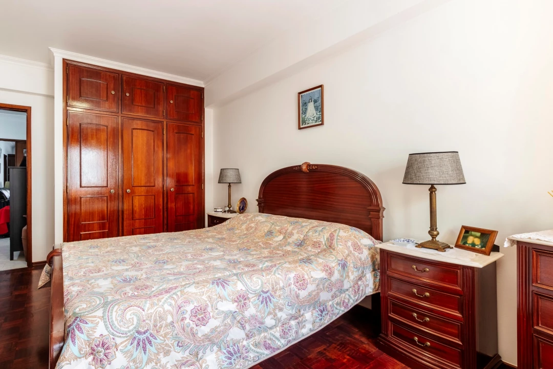 Apartamento T2 para Venda em Algueirão-Mem Martins Foto 39
