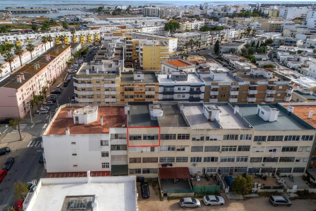 Apartamento T2 para Venda em Olhão Foto 21