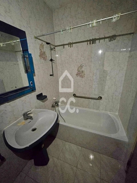 Apartamento T4 para Venda em Santo António dos Cavaleiros e Frielas