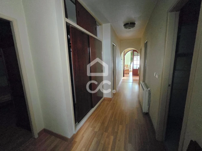 Apartamento T4 para Venda em Santo António dos Cavaleiros e Frielas Foto 8