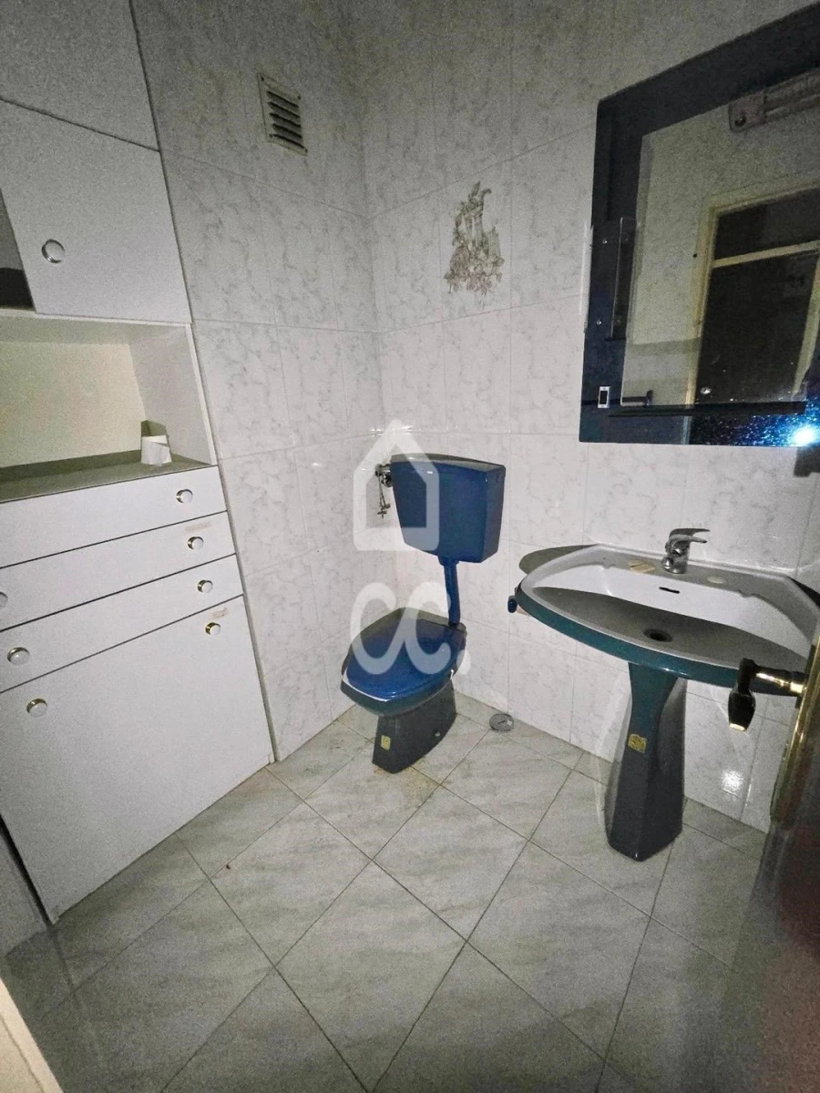 Apartamento T4 para Venda em Santo António dos Cavaleiros e Frielas Foto 17